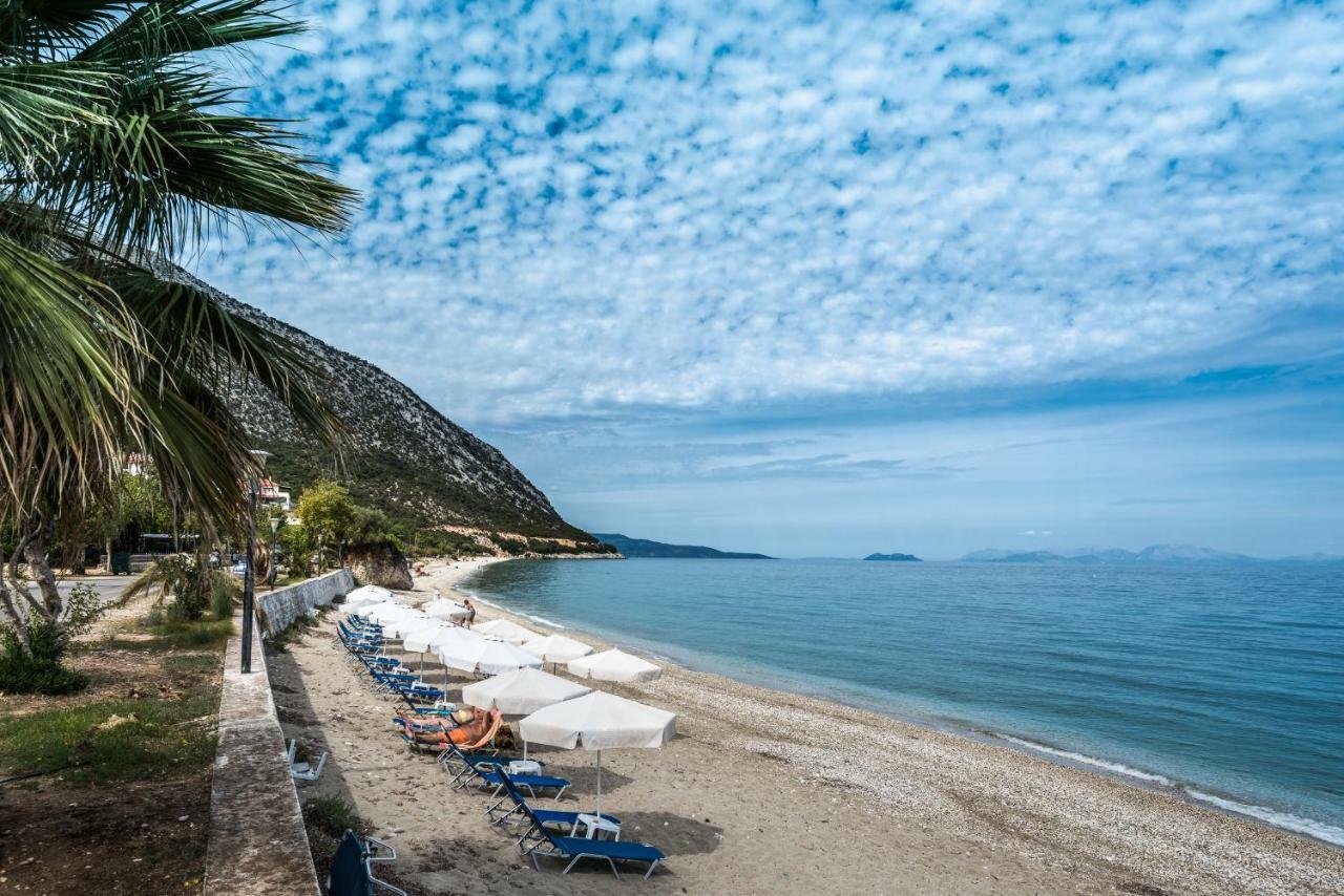 Areti Apartments Poros  Bagian luar foto